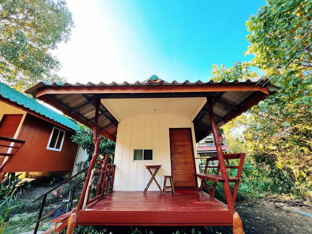 Lonely Groove Hotel Koh Chang Exterior photo