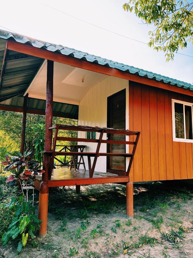 Lonely Groove Hotel Koh Chang Exterior photo