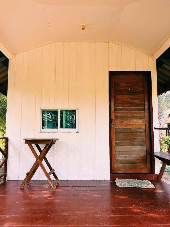 Lonely Groove Hotel Koh Chang Exterior photo